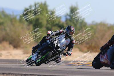 media/Nov-06-2022-SoCal Trackdays (Sun) [[208d2ccc26]]/Turn 7 Set 2 (1050am)/